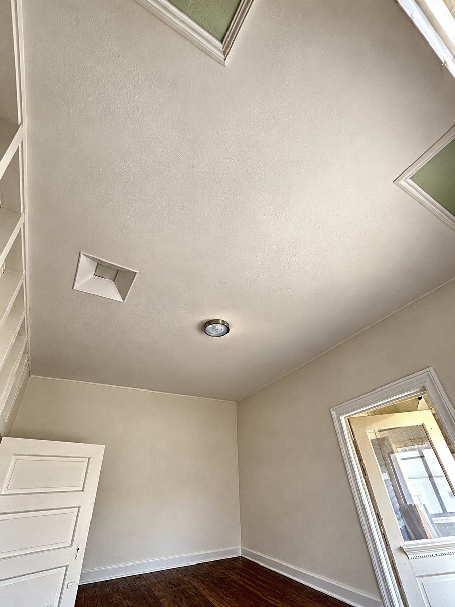 Room 1: finished drywall walls with paint and trim