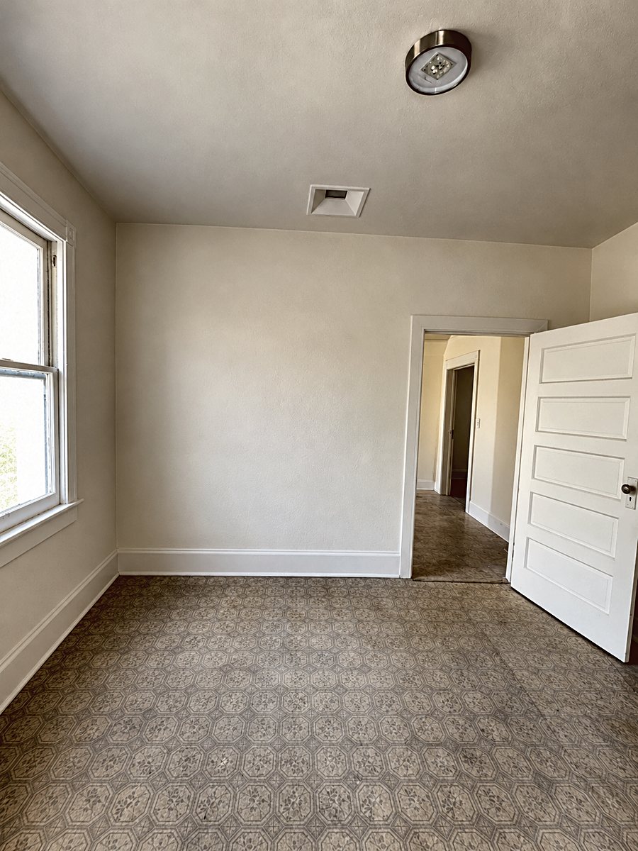 Room 6: finished drywall walls with paint and trim